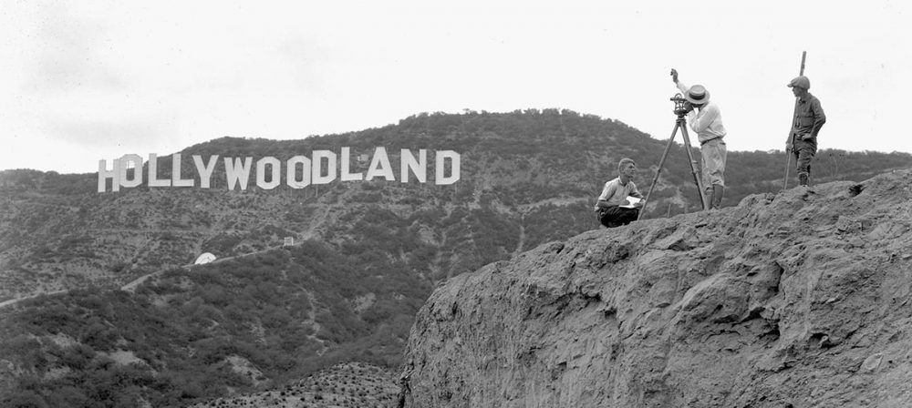 photo of hollywood sign